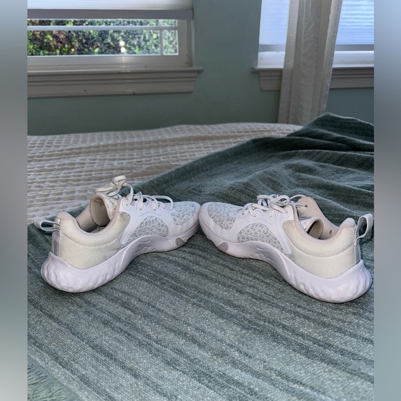 Renew In-Season TR 11 Athletic Sneaker (Women) - Picture 5 of 8